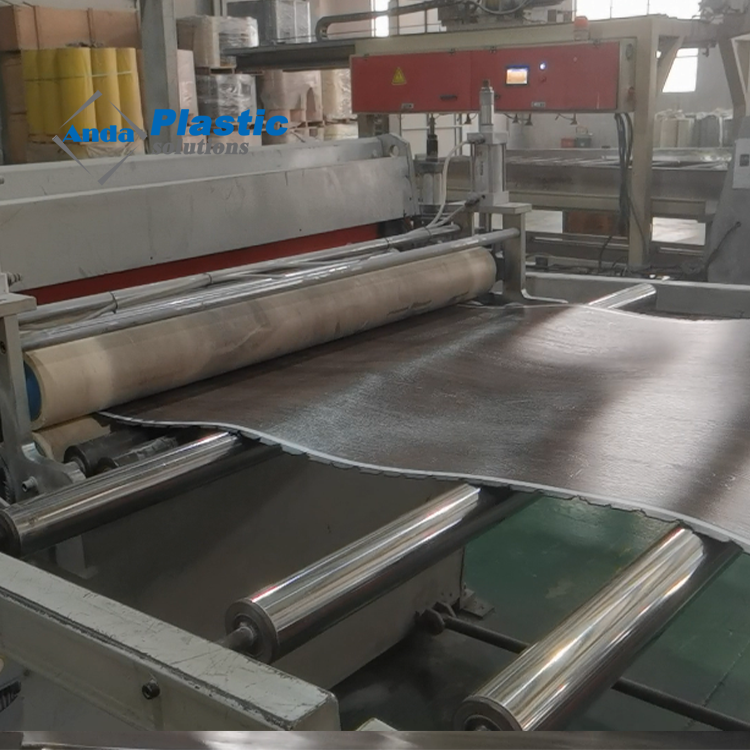 Ligne de production de sols LVT